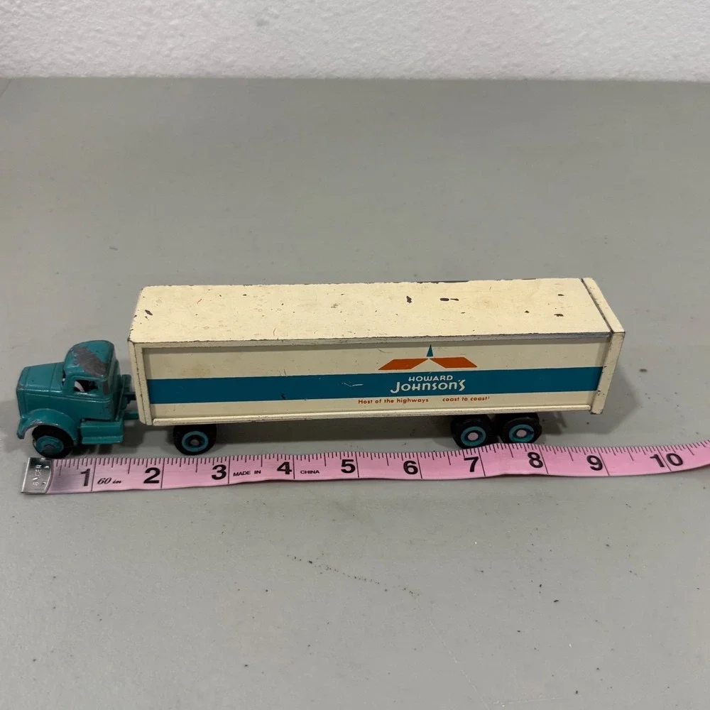 Vintage Winross Howard Johnsons Semi Truck Trailer Diecast Host of the Highways